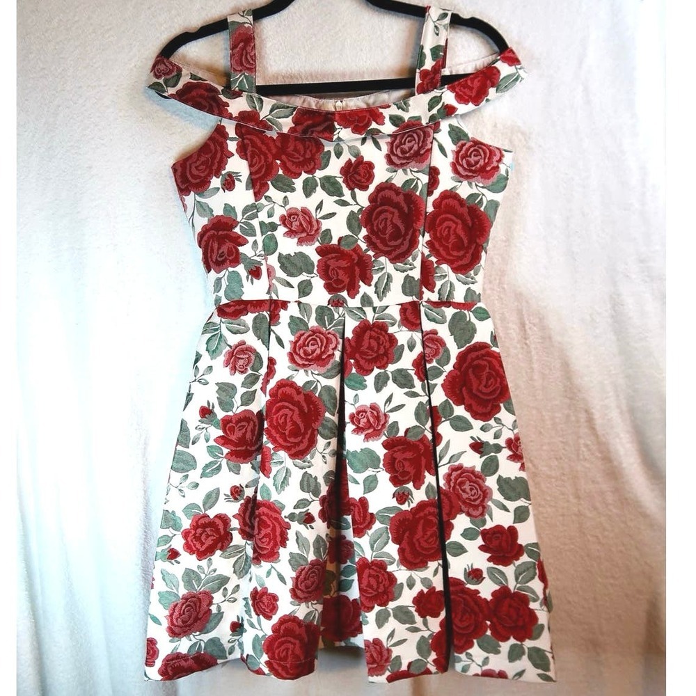 Chasing Fireflies Girls Semiformal Rose Dress 16 Cold Shoulder Brocade